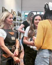 Load image into Gallery viewer, Candle Pouring Class- Petaluma Location