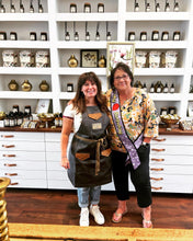 Load image into Gallery viewer, Candle Pouring Class- Petaluma Location