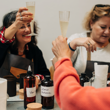 Load image into Gallery viewer, Candle Pouring Class- Petaluma Location