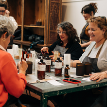 Load image into Gallery viewer, Candle Pouring Class- Petaluma Location