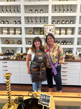 Load image into Gallery viewer, Candle Pouring Class- Petaluma Location