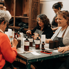 Load image into Gallery viewer, Candle Pouring Class- Petaluma Location