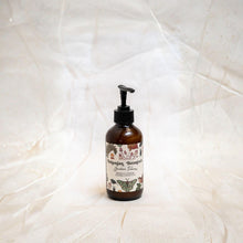 Load image into Gallery viewer, Gardenia Tuberose Moisturizing Body Lotion
