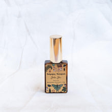 Load image into Gallery viewer, Golden Glow Perfume Spray- Glass Amber Bottle 30 ml
